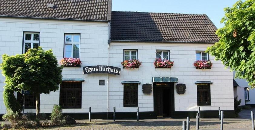 Landhaus Michels Garni Kaarst Exteriör bild